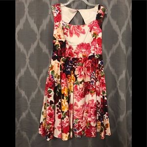 Maggy London Tea-Length Floral Dress